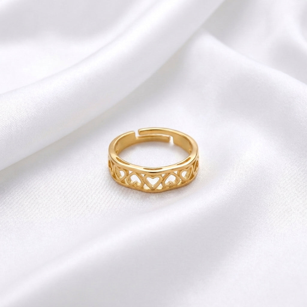 Luxury Gold Heart Cutout Adjustable Ring for Women