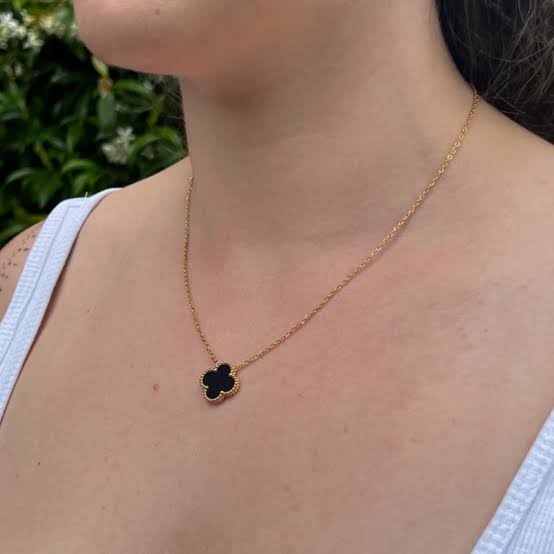 Aurezza Luxury Golden Black Clover Pendant Necklace for Women
