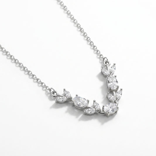 Luxury Silver White Crystal Floral Necklace for Women