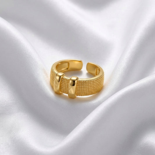Luxury Gold Textured Cuff Adjustable Ring for Women